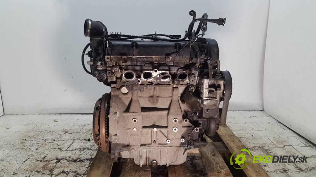 FORD FOCUS    MK1  motor FYDB (Motory (kompletní))