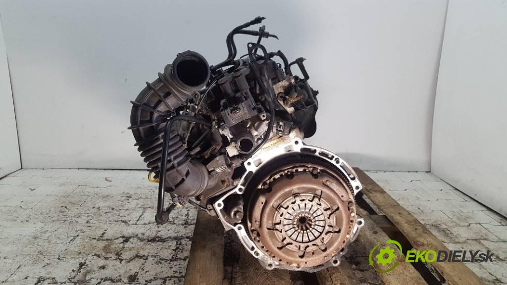 FORD FOCUS    MK1  motor FYDB (Motory (kompletní))