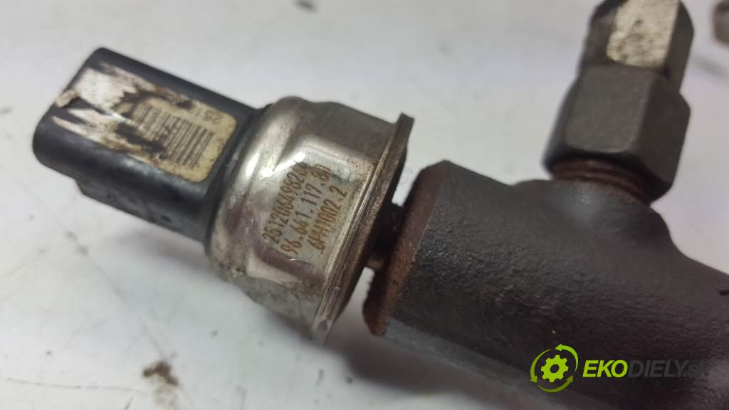 PEUGEOT 508 SW I 2012  SW I 0 Lišta vstrekovacia 9684753080-02/9664111780 (Vstrekovacie lišty)