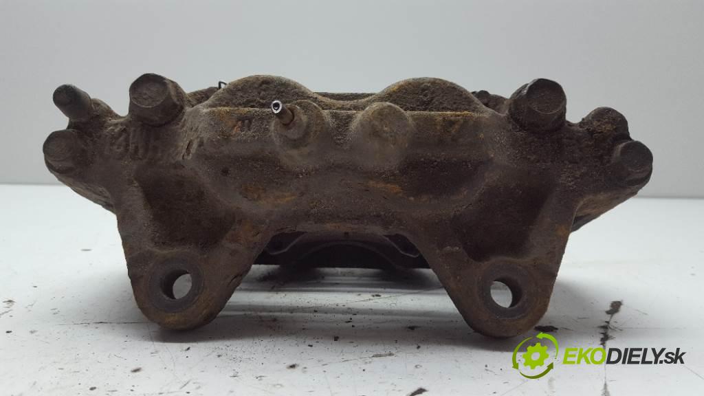 TOYOTA LAND CRUISER       Brzdič strmeň predný pravy  (Ostatné)