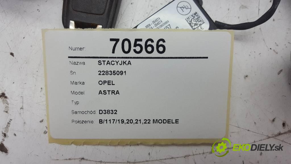 OPEL ASTRA  2012 85kW    1598 spinačka 22835091 (Spínacie skrinky a kľúče)