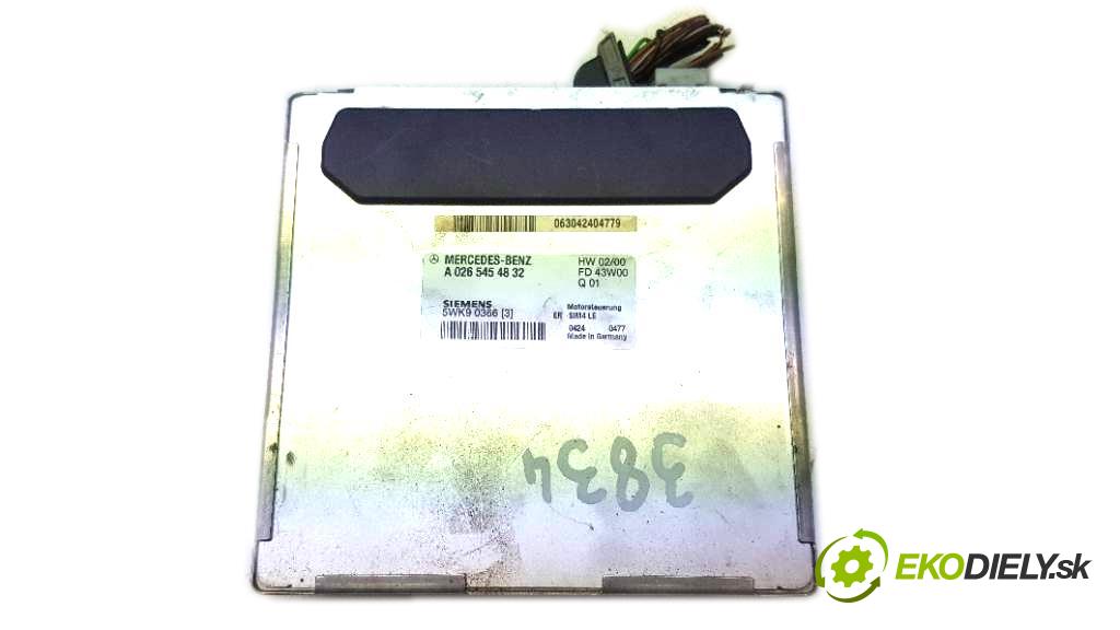 MERCEDES-BENZ E200  2000 120kW    1998 riadiaca jednotka Motor 0265454832 (Riadiace jednotky)