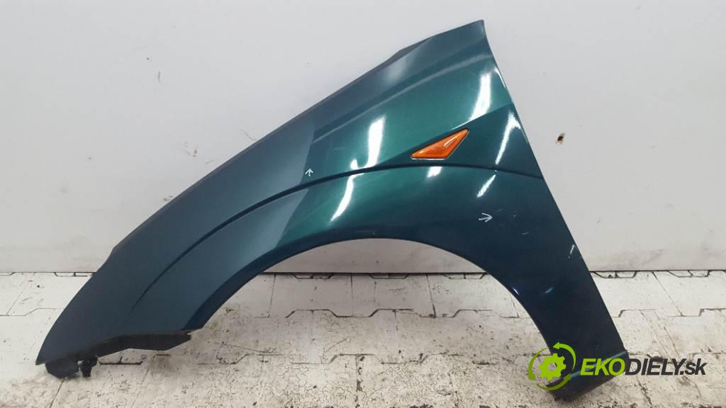 FORD FOCUS MK1 2002 66kW MK1 1753 blatník přední část levý