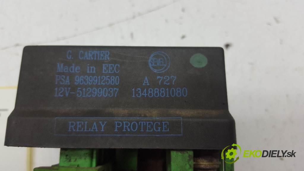 PEUGEOT BOXER  2005 74kW    2179 relé sviečok žhavenia 1348881080 (Relé)