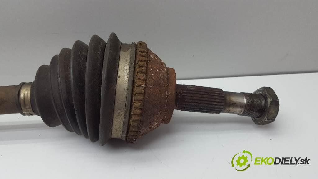 PEUGEOT BOXER  2005 74kW    2179 Poloos ľavá strana  (Poloosy)