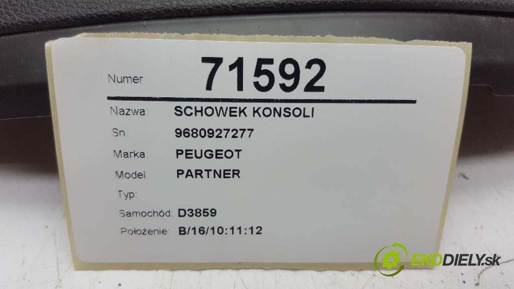 PEUGEOT PARTNER  2014 66kW    1560 Priehradka, kastlík prístrojovky 9680927277