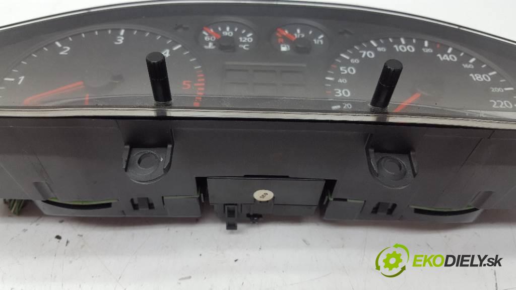 AUDI A4  1998 BRAK DANYCH    1896 prístrojovka 8D0919861A (Přístrojové desky, displeje)