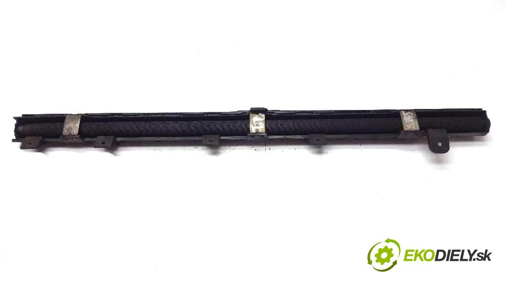 VOLKSWAGEN TOURAN III 2017 132 kW III 1798 Roleta 5TA.861.317 (Rolety kufra)