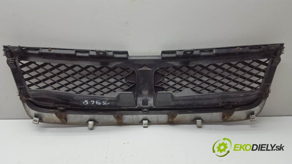 SUZUKI GRAND VITARA  2007 95kW    1870 Mriežka maska  (Mriežky, masky)