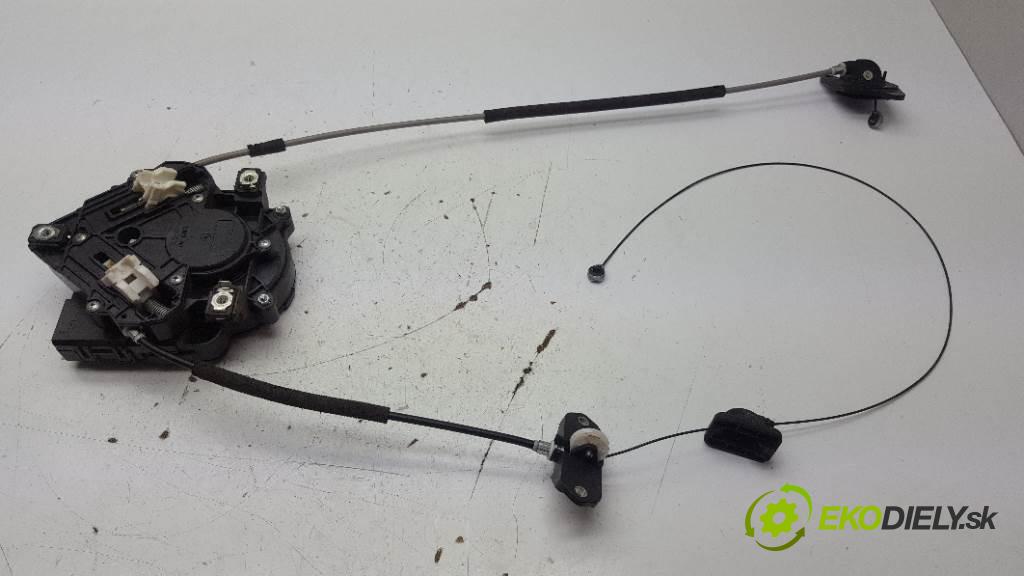 HONDA ODYSSEY    LIFT  zámok zadní část pravý RK00-684R