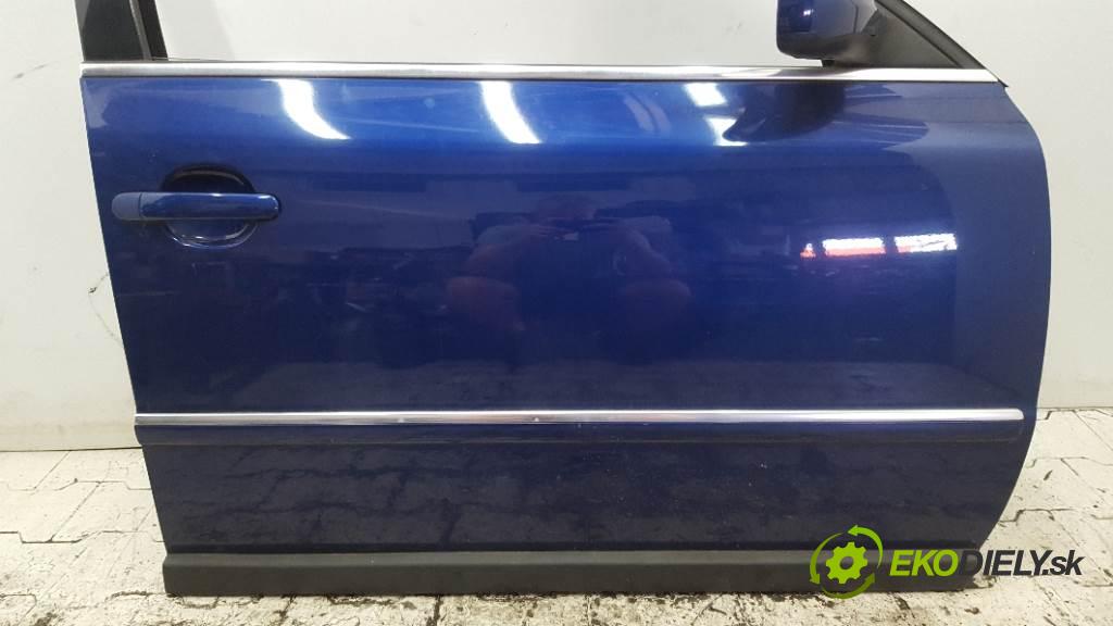 VOLKSWAGEN PASSAT B5  2003 96kW    1896 Dvere predný pravé LC5X (Ostatné)