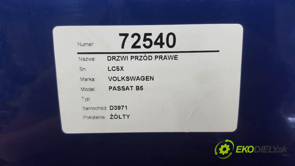 VOLKSWAGEN PASSAT B5  2003 96kW    1896 Dvere predný pravé LC5X (Ostatné)