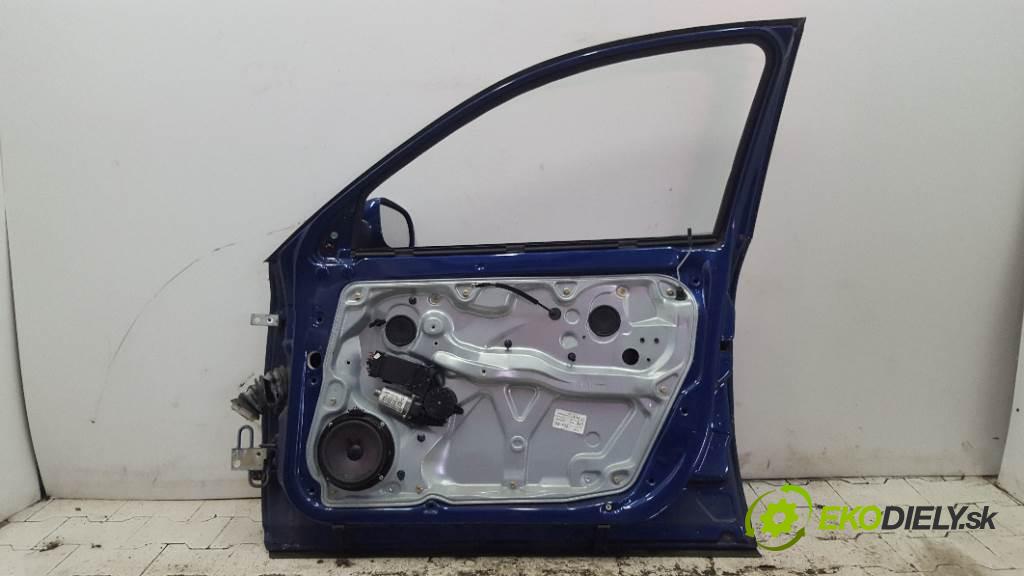 VOLKSWAGEN PASSAT B5  2003 96kW    1896 Dvere predný pravé LC5X (Ostatné)