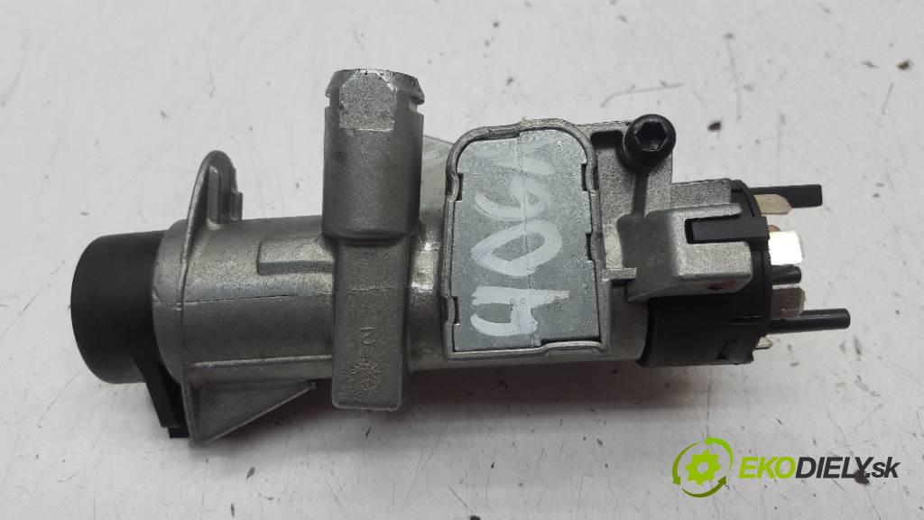 AUDI A3  1997 74kW    1595 spinačka 1J0419959A (Spínacie skrinky a kľúče)