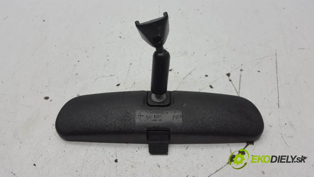 NISSAN X-TRAIL  2011 127kW    1995 zpětné zrcátko vnitřní  (Světla vnitřní)