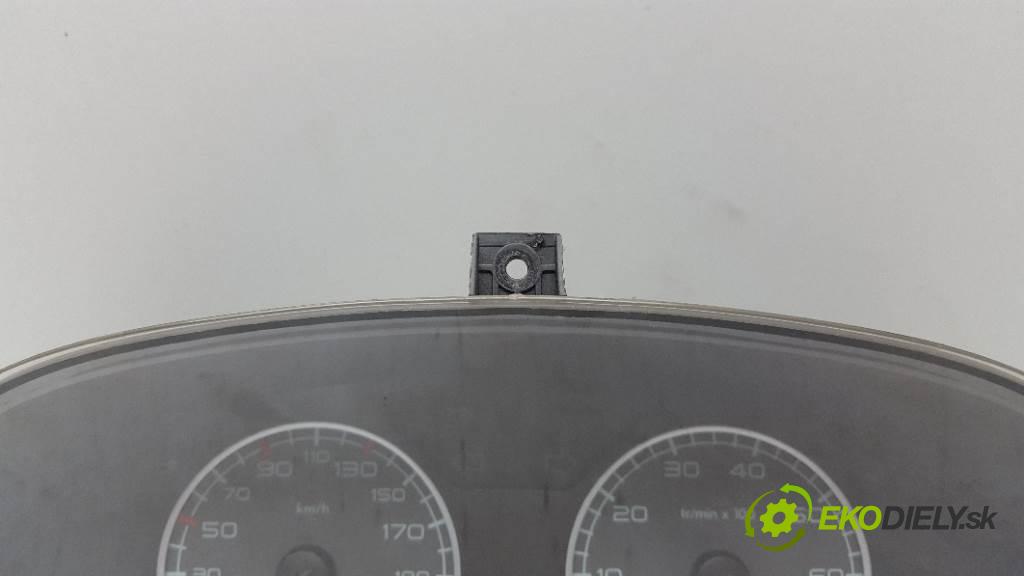 CITROEN XSARA  2003 66kW    1997 Prístrojovka 9648650180 (Prístrojové dosky, displeje)