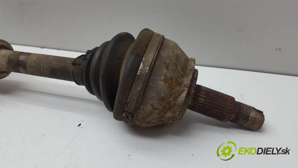 ALFA ROMEO 166  1999 151 kW   1996 Poloos ľavá strana  (Poloosy)