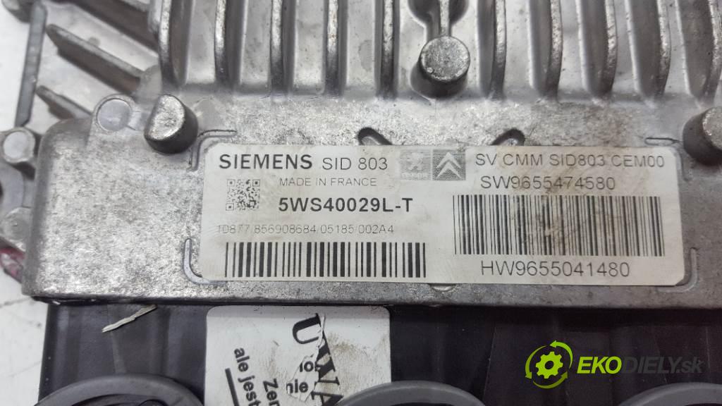 PEUGEOT 206 SW  2003 66kW   1997 riadiaca jednotka Motor 5WS40029L-T (Riadiace jednotky)