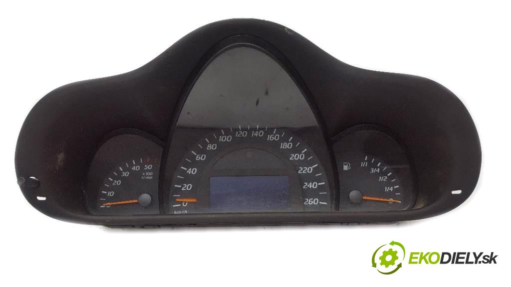 MERCEDES-BENZ C220 CDI  2002 105kW   2148 Prístrojovka 2035404511 (Prístrojové dosky, displeje)