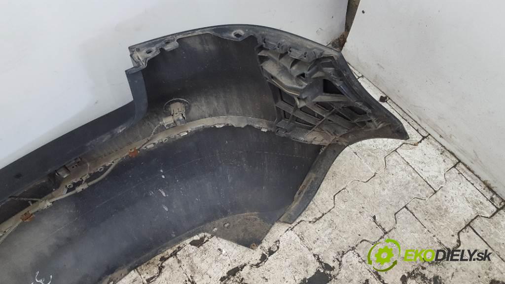 VOLKSWAGEN GOLF V  2007 59 kW    1398 nárazník zadní část L041