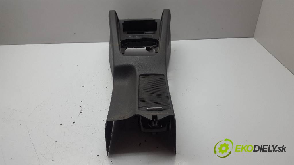 VOLKSWAGEN GOLF V  2007 59 kW   1398 Tunel 1K0862531A