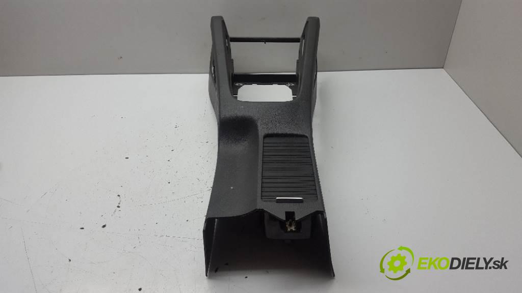 VOLKSWAGEN GOLF V       Tunel 1K0862531A