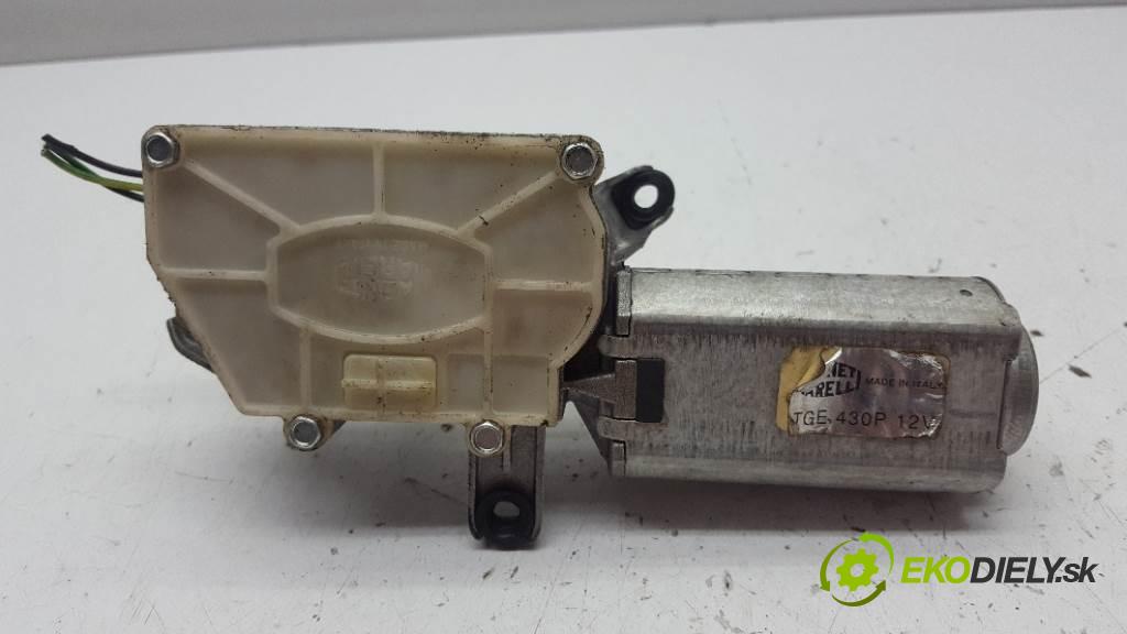 LANCIA LYBRA  2000 96kW   1747 motorek stěračů zadní část TGE430P 3PIN