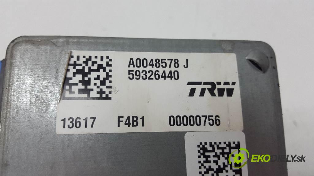 FIAT TIPO  2017 0 kW     0 Hriadeľ, tyč volantu 59326440 (Tyče riadenia (volantu))