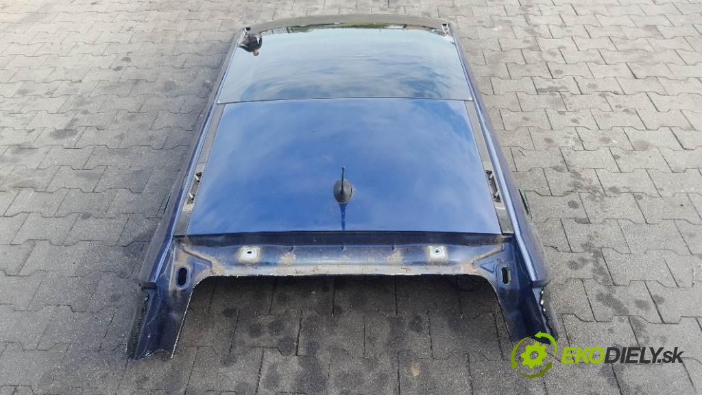 PEUGEOT 207  2008 70kW    1397 střešní okno  (Okna karoserie)