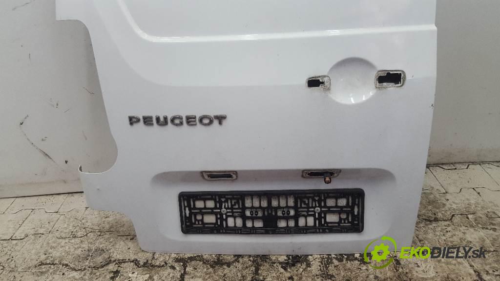 PEUGEOT PARTNER II 2015 66kW II 1560 dveře zadní část levé EWPA