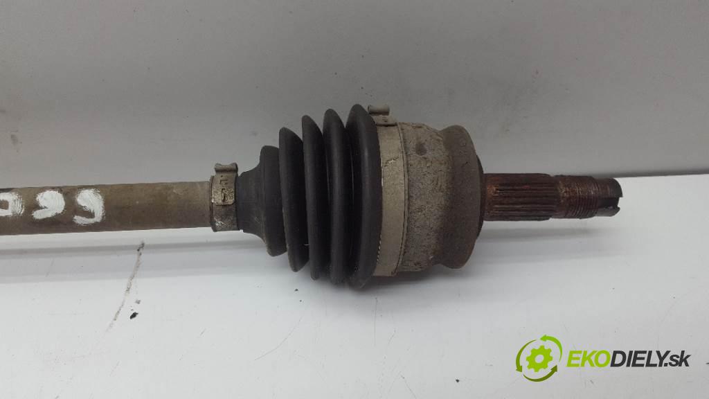 FIAT PANDA  2009 40kW   1108 Poloos pravá  (Poloosy)