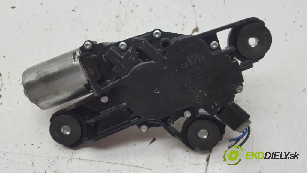 FORD MONDEO MK4  2007 103kW    1997 motorek stěračů zadní část 0390201839