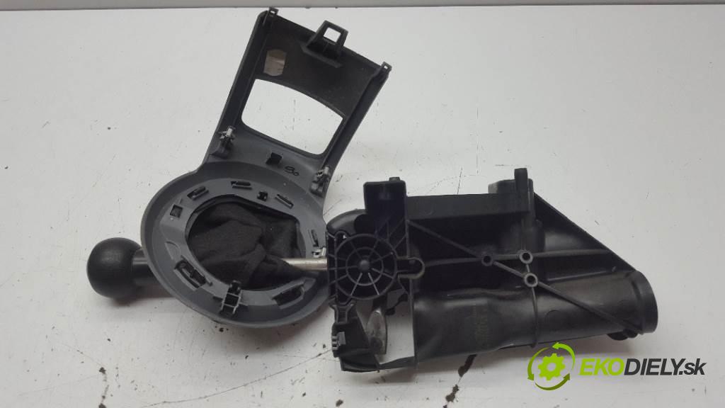 PEUGEOT PARTNER II 2015 66kW II 1560 Kulisa 9671422580 (Rýchlostné páky / kulisy)