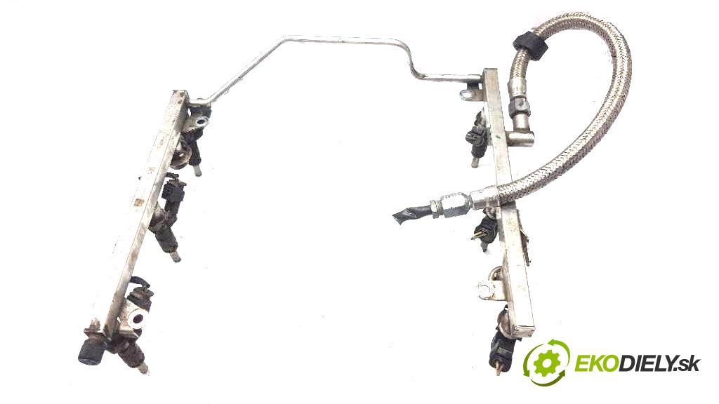 MERCEDES-BENZ W211  2006 170kW     2996 Lišta vstrekovacia 272070099 (Vstrekovacie lišty)