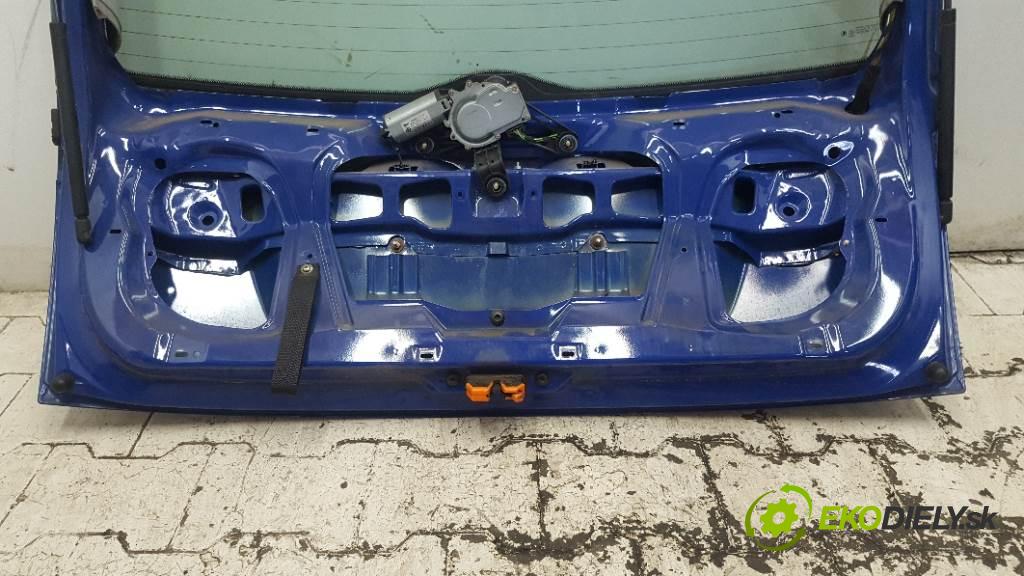 SKODA FABIA  2005 47kW    1198 kapota kufra 4590