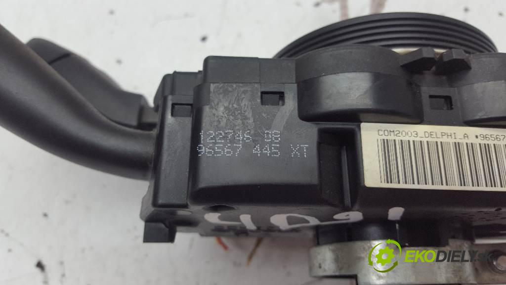 PEUGEOT 307 SW  2005 80kW    1560 přepínač kombinovaný 96567445XT (Ovládaní topení a přepínače)
