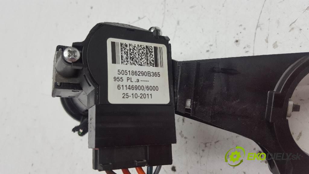 FIAT PUNTO II  2011 57kW    1368 spinačka  (Spínacie skrinky a kľúče)