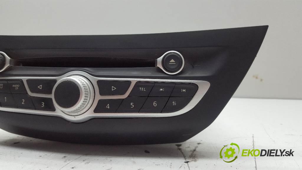 RENAULT LAGUNA  2010 81 kW    1461 RADIO 281155676R (Audio zariadenia)