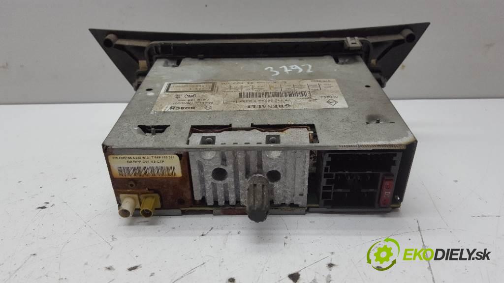 RENAULT LAGUNA  2010 81 kW    1461 RADIO 281155676R (Audio zariadenia)