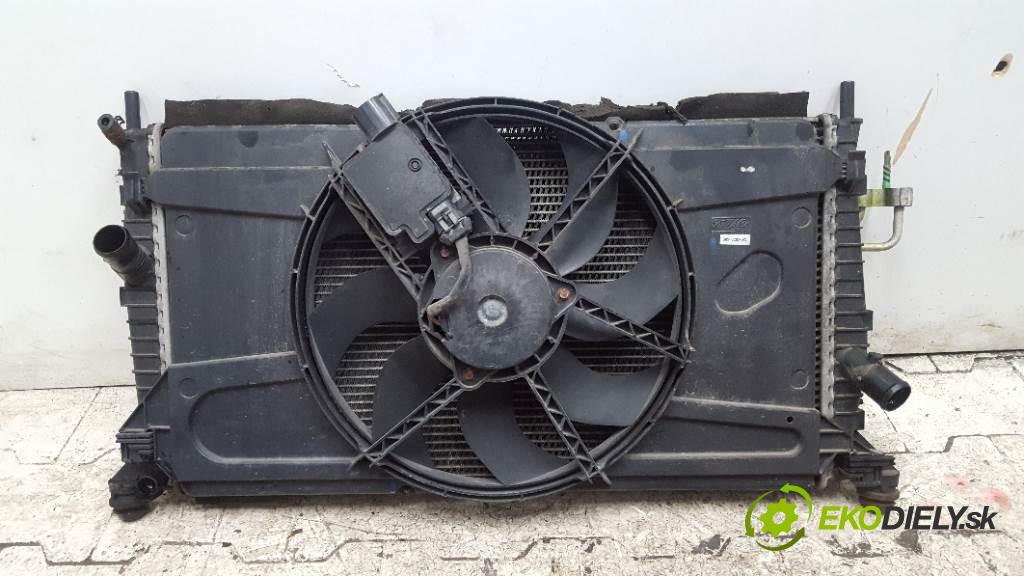 FORD FOCUS  2006 85kW    1596 Chladič vody  (Chladiče vody)