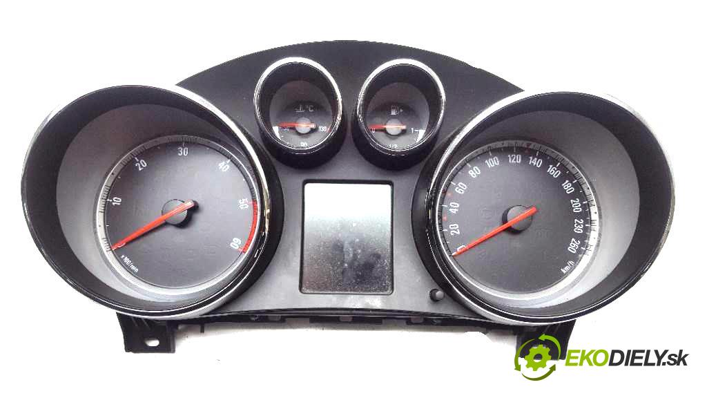 OPEL INSIGNIA  2009 118kW    1956 Prístrojovka 13327313 (Prístrojové dosky, displeje)