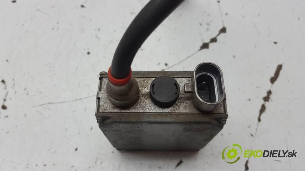 BMW 5 E39       měnič XENON 5DV007760-29 (Měniče)