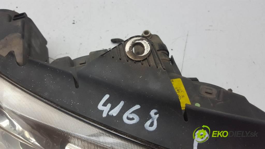 PEUGEOT 406  2000 80kW    1997 Svetlomet pravy  (Pravé)