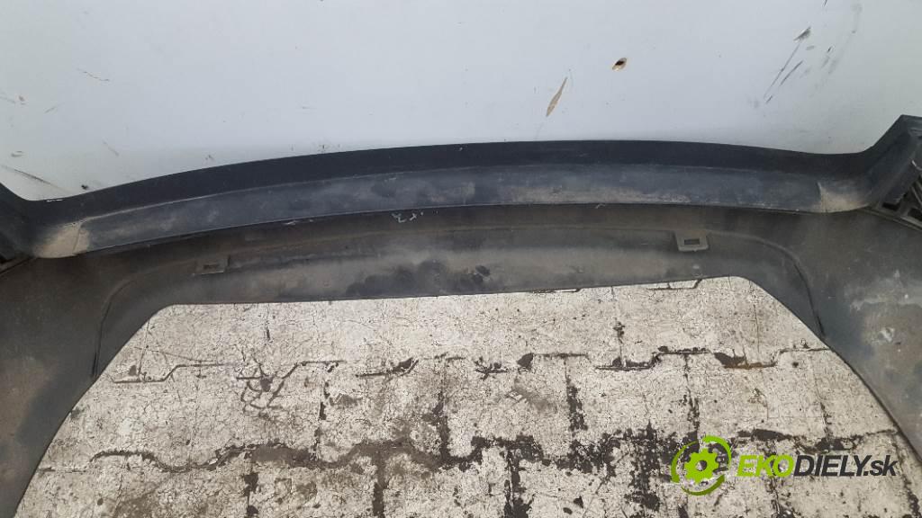AUDI A6 C5   110 kW    1781 nárazník zadní část LY9B