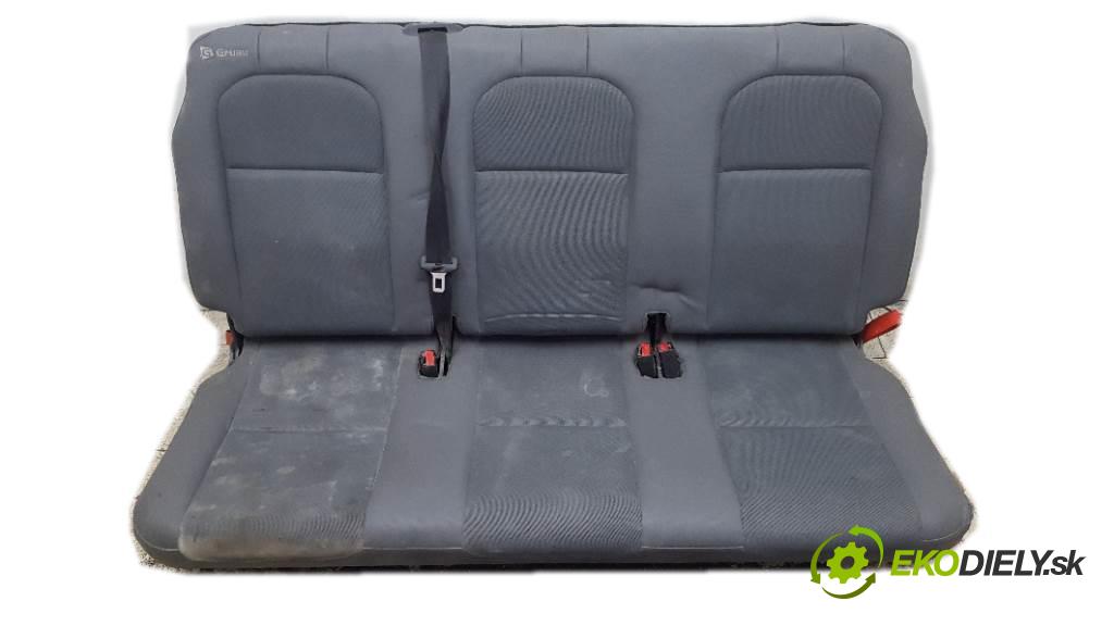 PEUGEOT PARTNER  2014 66kW   1560 Sedadlo zad  (Sedačky, sedadlá)