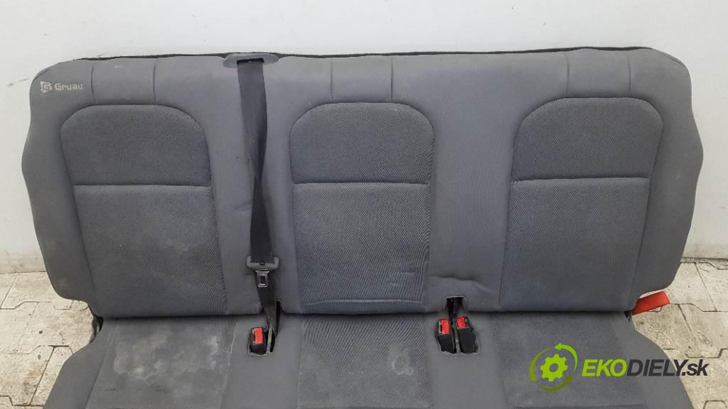PEUGEOT PARTNER  2014 66kW   1560 Sedadlo zad  (Sedačky, sedadlá)