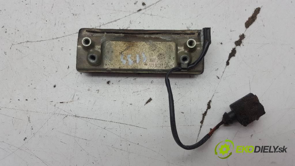 VOLKSWAGEN BORA  1999 85kW    1896 Kľučka zad dverí 1J0827566B
