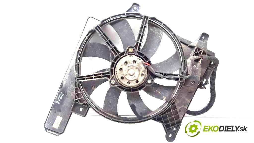OPEL MERIVA  2004 74kW    1686 Ventilátor chladiča 13128354 (Ventilátory)