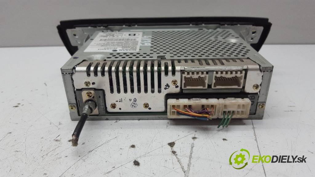 NISSAN ALMERA TINO  2001 84kW    1769 RADIO 28113 BU015 (Audio zariadenia)