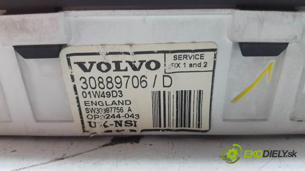 VOLVO V40  2001 85kW 1870 Prístrojovka 30889706/D (Prístrojové dosky, displeje)